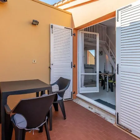 Les 4 Soleils- 16ab- Moderne- 4pers Appartement